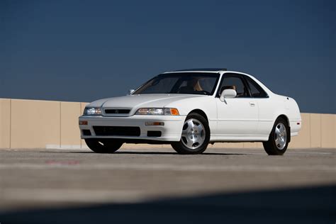 Acura Legend — Clarion Builds