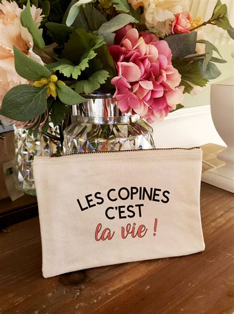 Pochette coton personnalisée Les copines c est la vie L Atelier de Mim