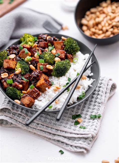 Sticky Tofu mit Süß Sauer Soße und Sesam Rezept KÜCHENKOPF