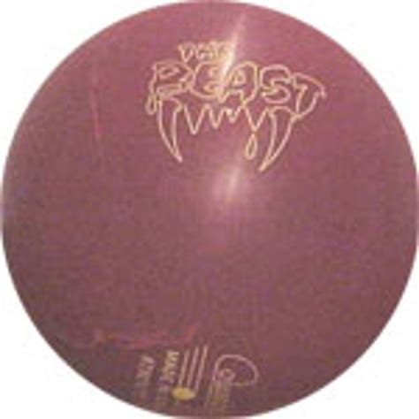Columbia 300 Blood Beast Bowling Ball - 123Bowl