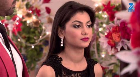 Kumkum Bhagya 8 September Full Episode Written Update Pragya And Munni Come Face To Face