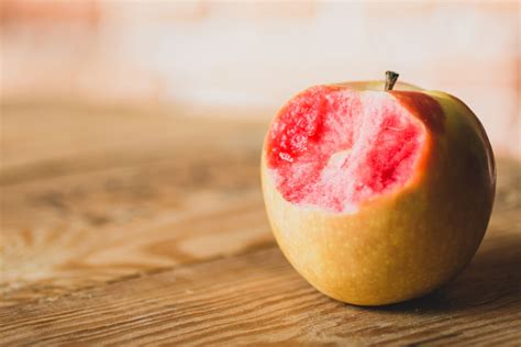 These Look Like Regular Apples, But Look What Happens When You Take A Bite