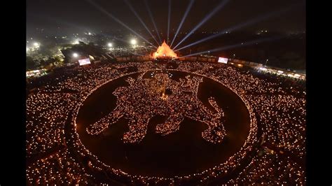 Live Maha Aarti 2018- Gandhinagar Cultural Forum Navli Navratri- Day 8 ...