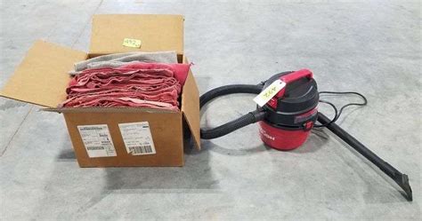 Hyper Tough 1 Gallon 1 5 HP Wet Dry Vac Box Of Shop Rags Adam