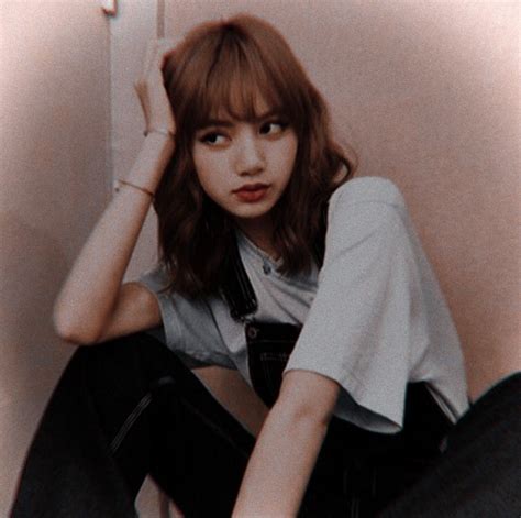 Lisa Blackpink Icons Aesthetic © Jellykampina Style Fashion Blackpink