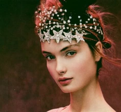 D E S I G N L O V E F E S T Hair Accessories Star Costume Tiara