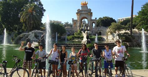 Tour In Bicicletta Dei Punti Salienti Di Barcellona Pedala Lungo La