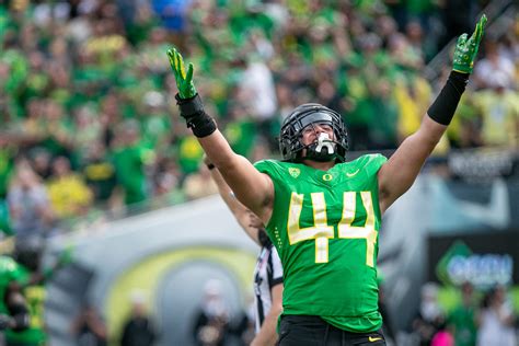 Projecting Oregon Ducks Defensive Depth Chart After Spring Game