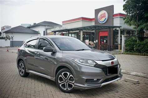 Honda HRV Prestige Matic 2016 Honda Camp