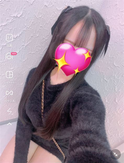 もも🍑㌠カニスタ On Twitter なつめねこちゃんバースデーイベ 私服でおきゅいん 🏻 ̖́ 結構盛り上がってる／🎶 まだお席空きあるのでみんなでお祝いしようね𓂃🎀𓈒𓏸