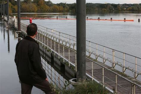 Traces Dhydrocarbures Dans La Loire Lorigine De La Pollution