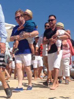 Coppie gay con figli vip e non solo quando ci sono due mamme o due papà RDD