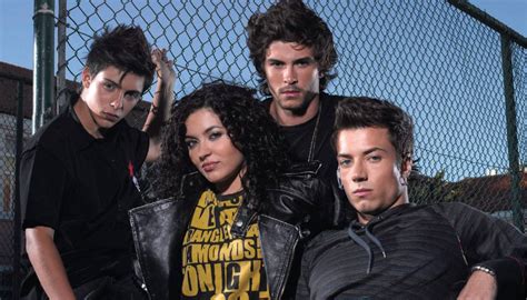 Rebelde dos Morangos Açúcar está na nova temporada da série Fica