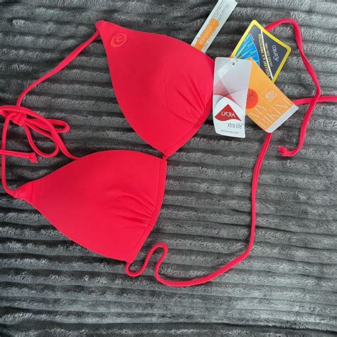 Rip Curl Bikini Top Coral Brand New With Tags Size S Depop