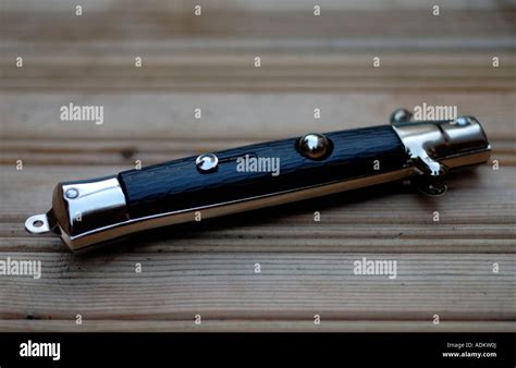 Flick Knife Stock Photos & Flick Knife Stock Images - Alamy