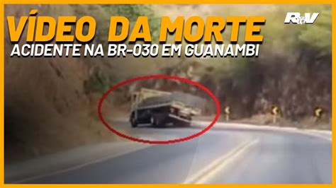 Morte De Caminhoneiro VÍdeo Mostra Caminhão Tomba Em Curva Da Br