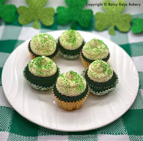 Green Velvet Cupcakes Rainy Days Bakery