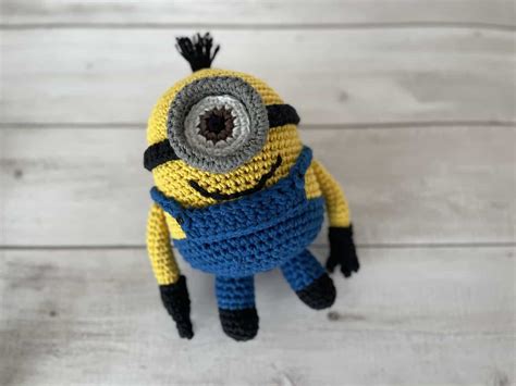 Minion Crochet Pattern Free Easy DIY Project