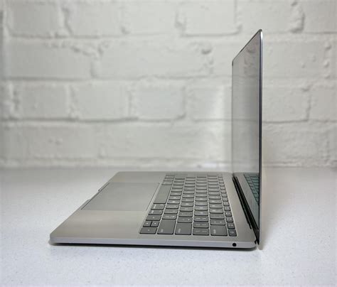 Macbook Pro 13 Inch 2017 23 Ghz Dual Core I5 2133 Mhz Lpddr3 256