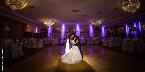 Versailles Ballroom At The Ramada Toms River Weddings Get Prices For Wedding Venues In Nj