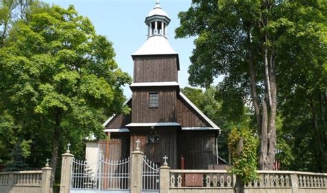 Zabytkowe drewniane kościoły w Grojcu Osieku Polance Wielkiej i Nidku