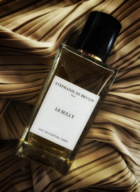 Le Sully St Phanie De Bruijn Parfum Sur Mesure A Fragrance