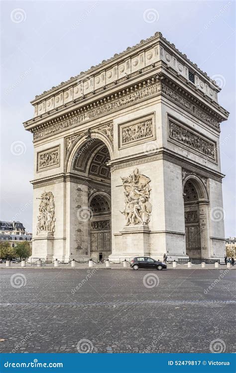 Arc De Triomphe De L Etoile Auf Charles De Gaulle Place Paris