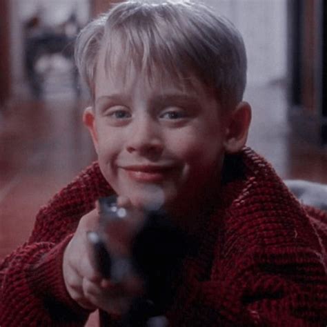 Pin by Btr Batbayar on Kevin | Home alone movie, Home alone, Kevin alone at home