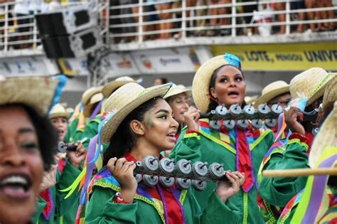 Carnaval Deve Movimentar Mais De R Bi Na Economia Do Pa S Folha