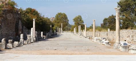 Ephesus in Turkey 11701904 Stock Photo at Vecteezy