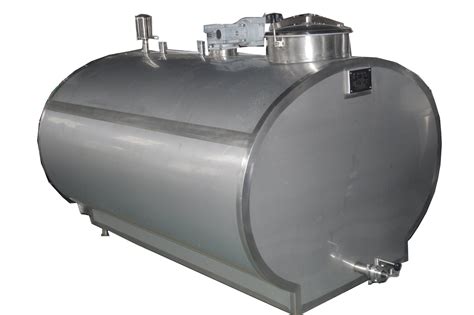 Industrial Use Horizontal Type L Milk Chilling Tank China Milk