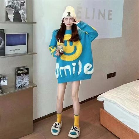 Soft And Glutinous Smiling Face Flocking Sweater For Women 2022 Autumn