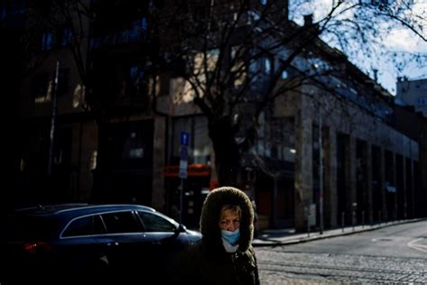 Oboljeli od covida došao na sud iako mu je određeno kućno liječenje N1