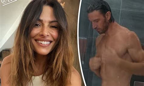 Adam Demos Sexlife Co Star Sarah Shahi Shares Her Thoughts On His