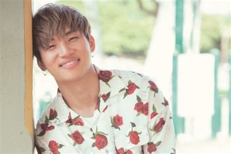 Nyusul Taeyang Daesung BIGBANG Keluar Dari YG Entertainment