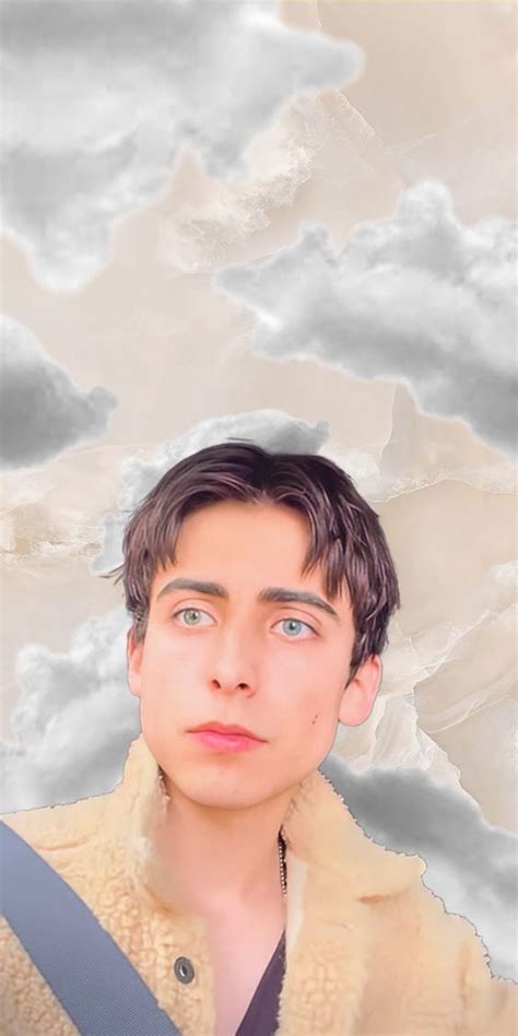 Aidan Gallagher Aesthetic Wallpaper