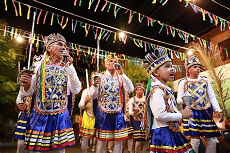 Conheça o Reisado e o Pastoril festejos natalinos Cultura