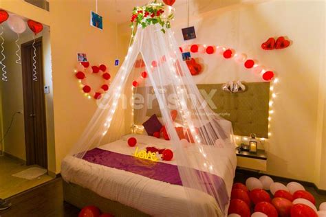 Book This Amazing First Night Red Balloons Decoration With Canopy Setup