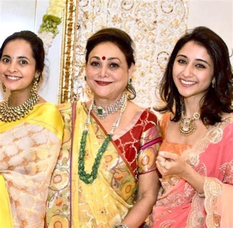 Tina Ambani And Khrisha Shah Are Saas Bahu Goals As They Pose For A