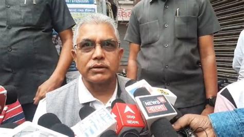 Dilip Ghosh ভারতের জার্সি গেরুয়া হলে মমতা কি গঙ্গায় ঝাঁপ দেবেন