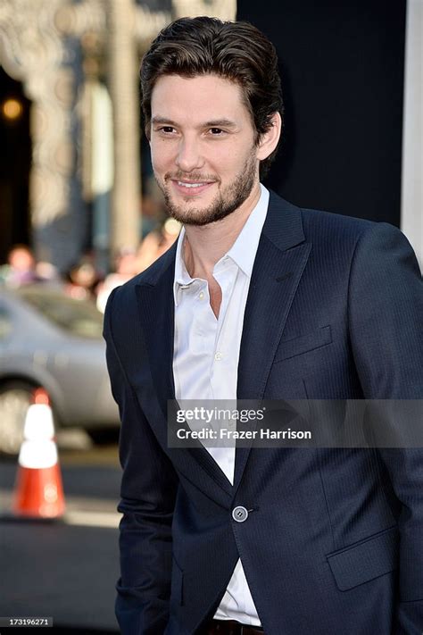 Actor Ben Barnes Arrives At The Premiere Of Warner Bros Pictures