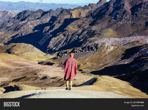 Hiking Scene Vinicunca Image & Photo (Free Trial) | Bigstock