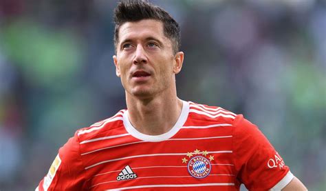 Fc Bayern Fc Barcelona Erhöht Erneut Angebot Für Lewandowski Mopo