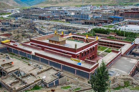 Temples and Monasteries in Tibet: the most important monasteries