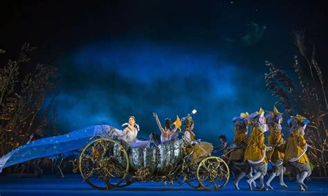 Review The Royal Ballets New Cinderella A Fresh Look For The 21st