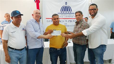 Gobierno Entrega Compensaci N Por L Millones De Pesos A Productores