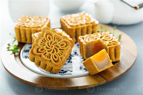 Traditional Chinese mooncakes 15752240 Stock Photo at Vecteezy