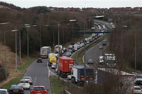 A19 Closure After Seven Vehicle Crash Live Traffic At A Standstill