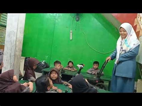 Micro Teaching Pembelajaran Terpadu Tema Kendaraan Sub Tema Kendaraan