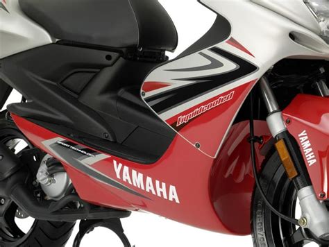 YAMAHA AEROX YQ50 (1998-on) Review | Specs & Prices | MCN